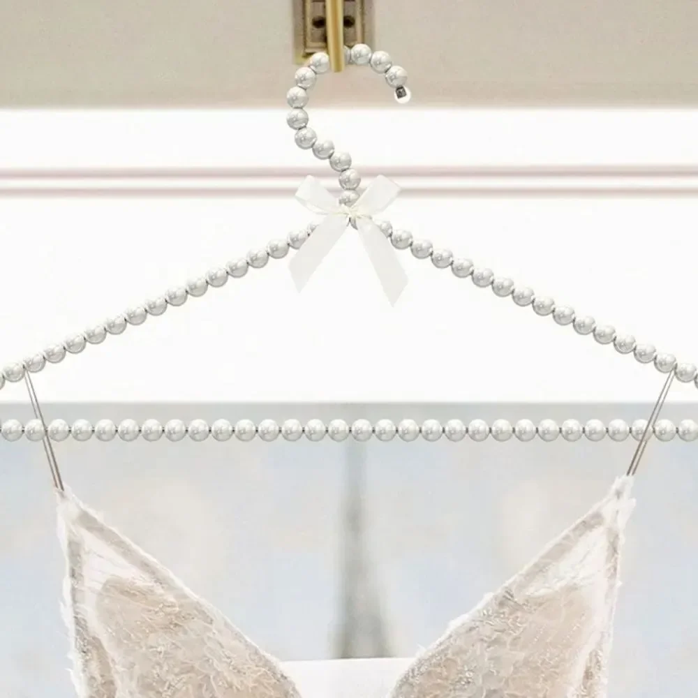 Concepts In‎ Time Set of 2 Pearl Hangers